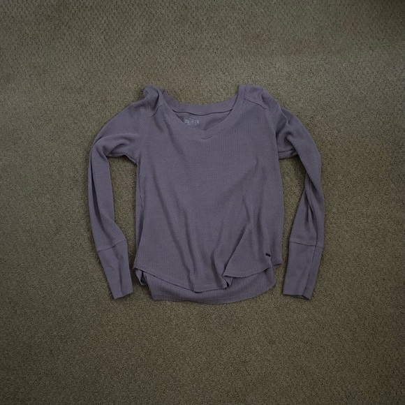Hollister Purple Sweater - Picture 1 of 2